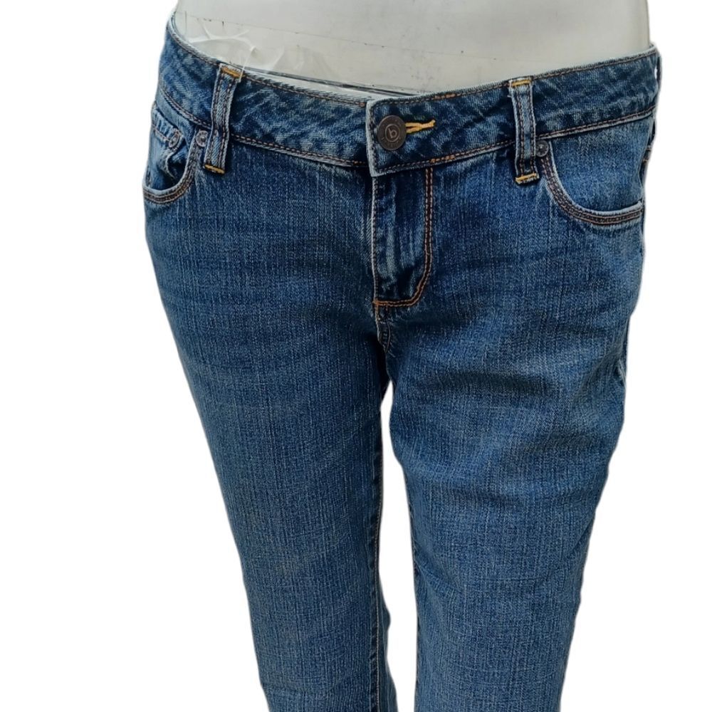 42222....Bullhead Bootcut Jeans Size 11L, 30" Waist, 31" Inseam 8" Rise